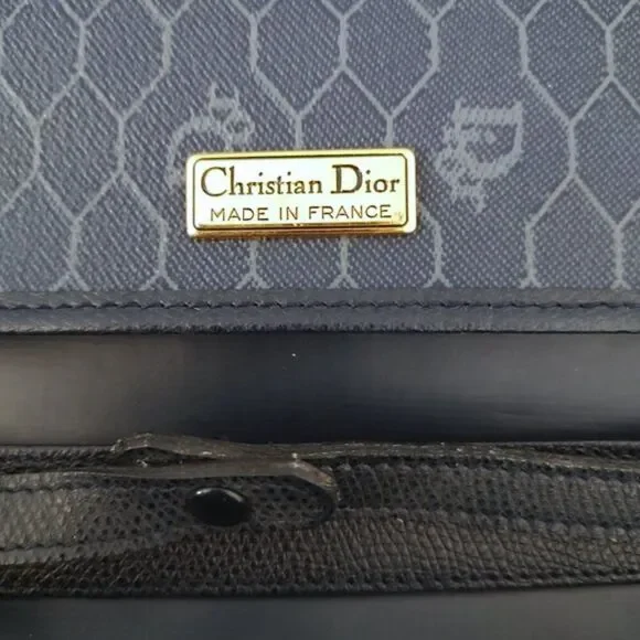 Christian Dior vintage leather crossbody EUC - Picture 9 of 10